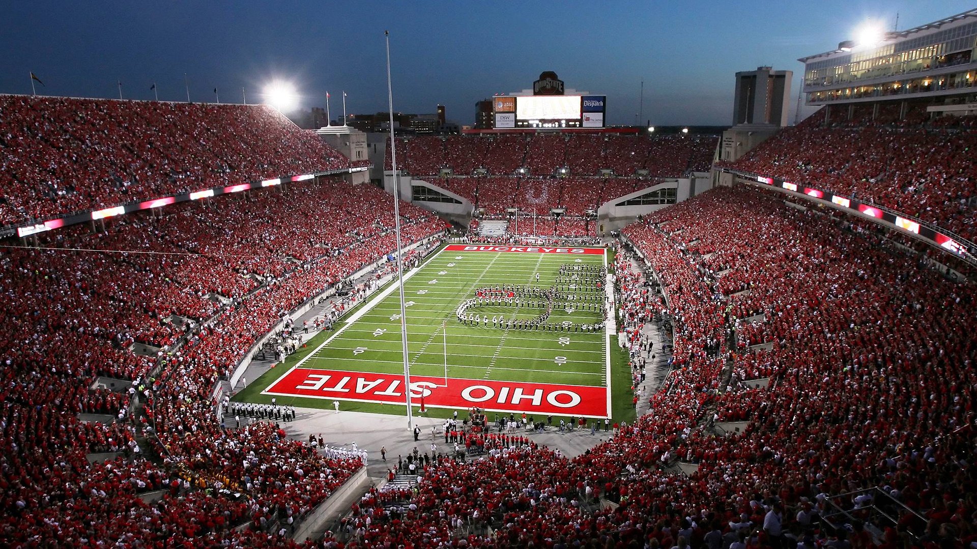 【场地环境】不同场馆对比赛结果的隐性影响，比赛场地是什么意思